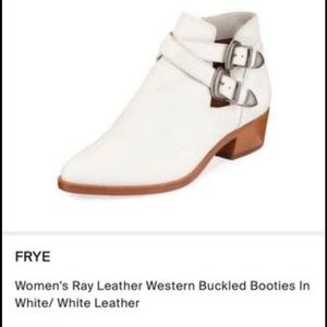 White Western booties with buckle